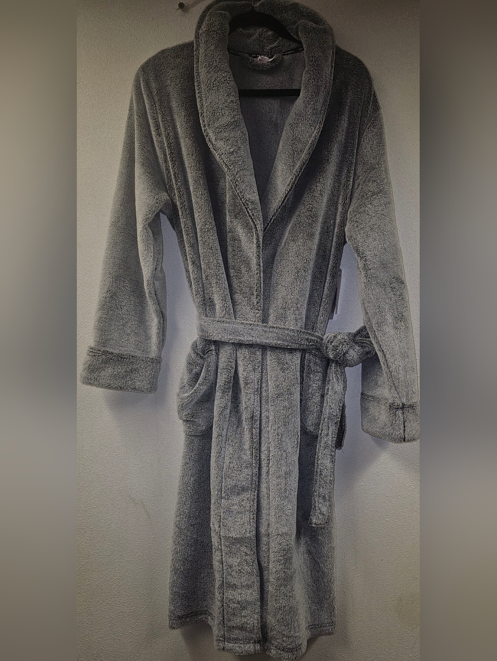 Joyspun Plush Fleece Wrap Robe in Gray